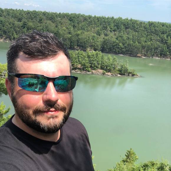 Meet your Posher, Andrew - Picture 1 of 1